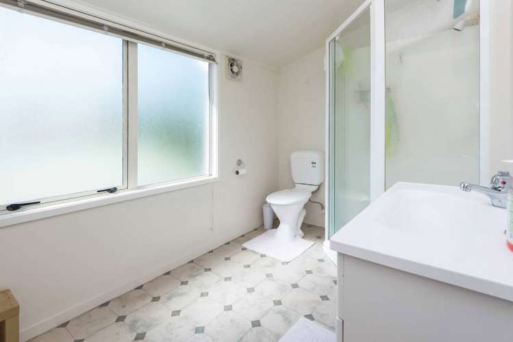 2/168 Ti Rakau Drive Pakuranga_11