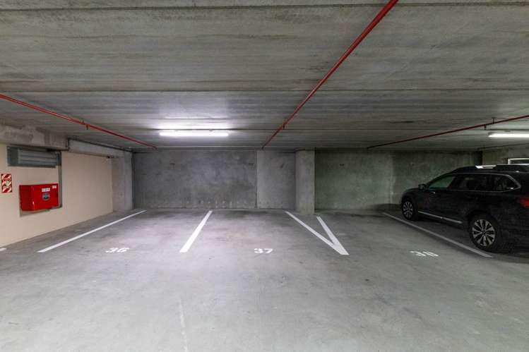 7F/14 Waterloo Quadrant City Centre_15
