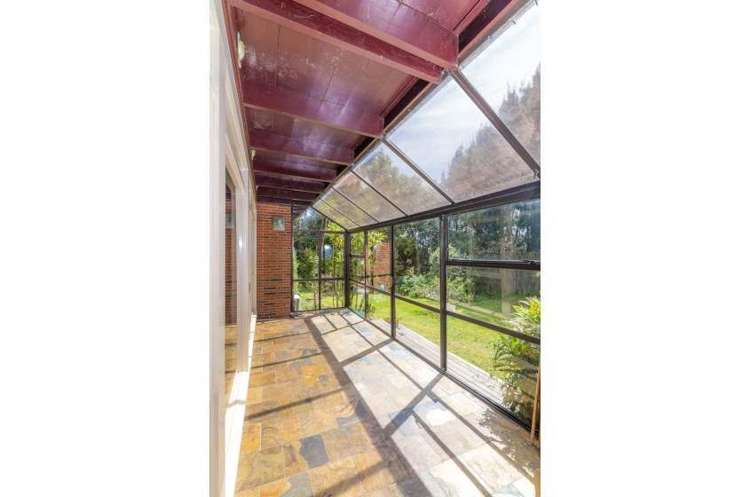 64 Royal View Road Te Atatu South_9