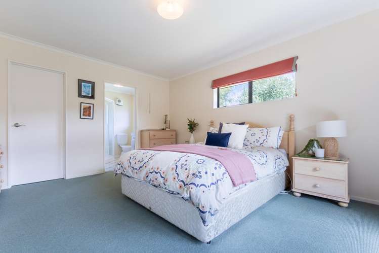 40 Campion Road Waikanae_12