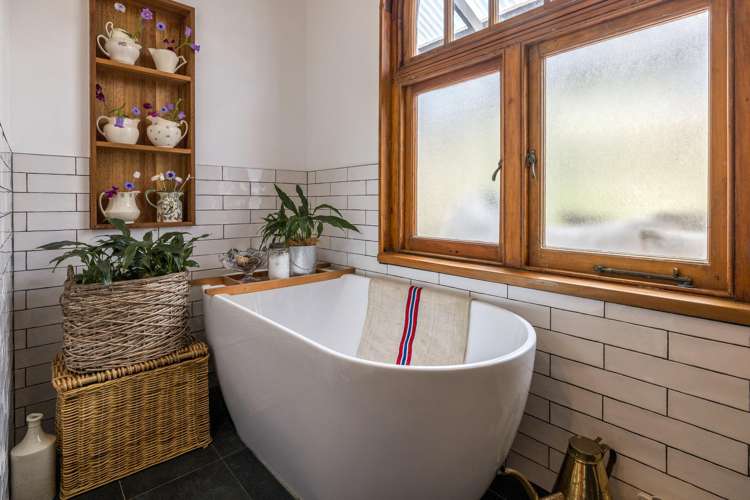 12 Waiata Road Onetangi_33