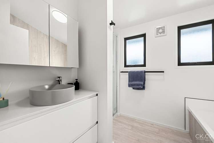 99 Gibbons Street Ebdentown_13