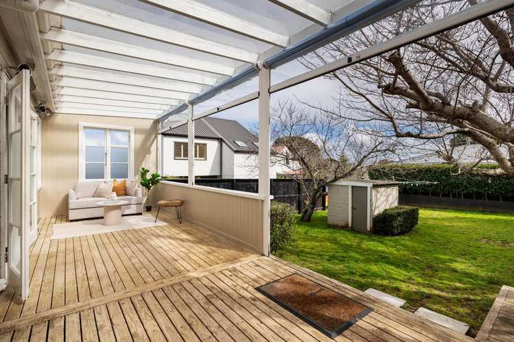 9 Range View Road Mount Albert_15
