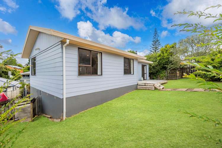 25 Rehia Road Massey_18