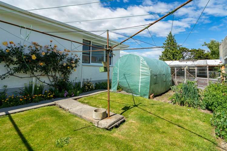 5 Duthie Street Milton_16