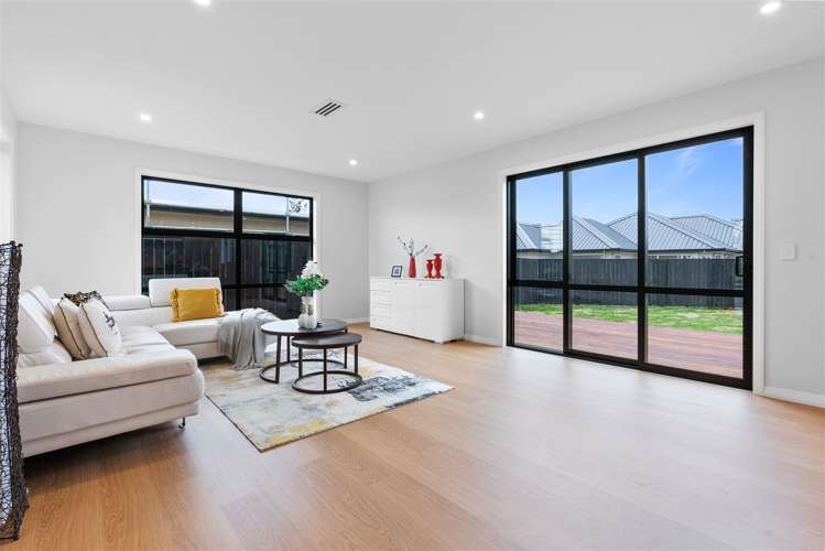 110 Monument Road Clevedon_5