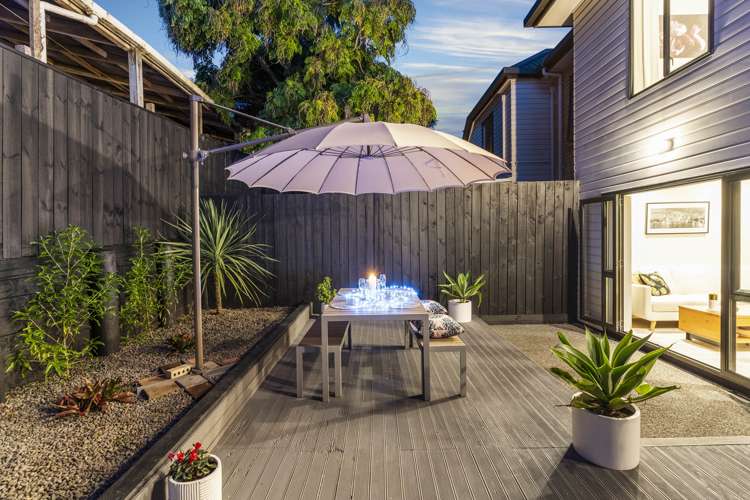 43 Barnea Circle Glen Eden_19