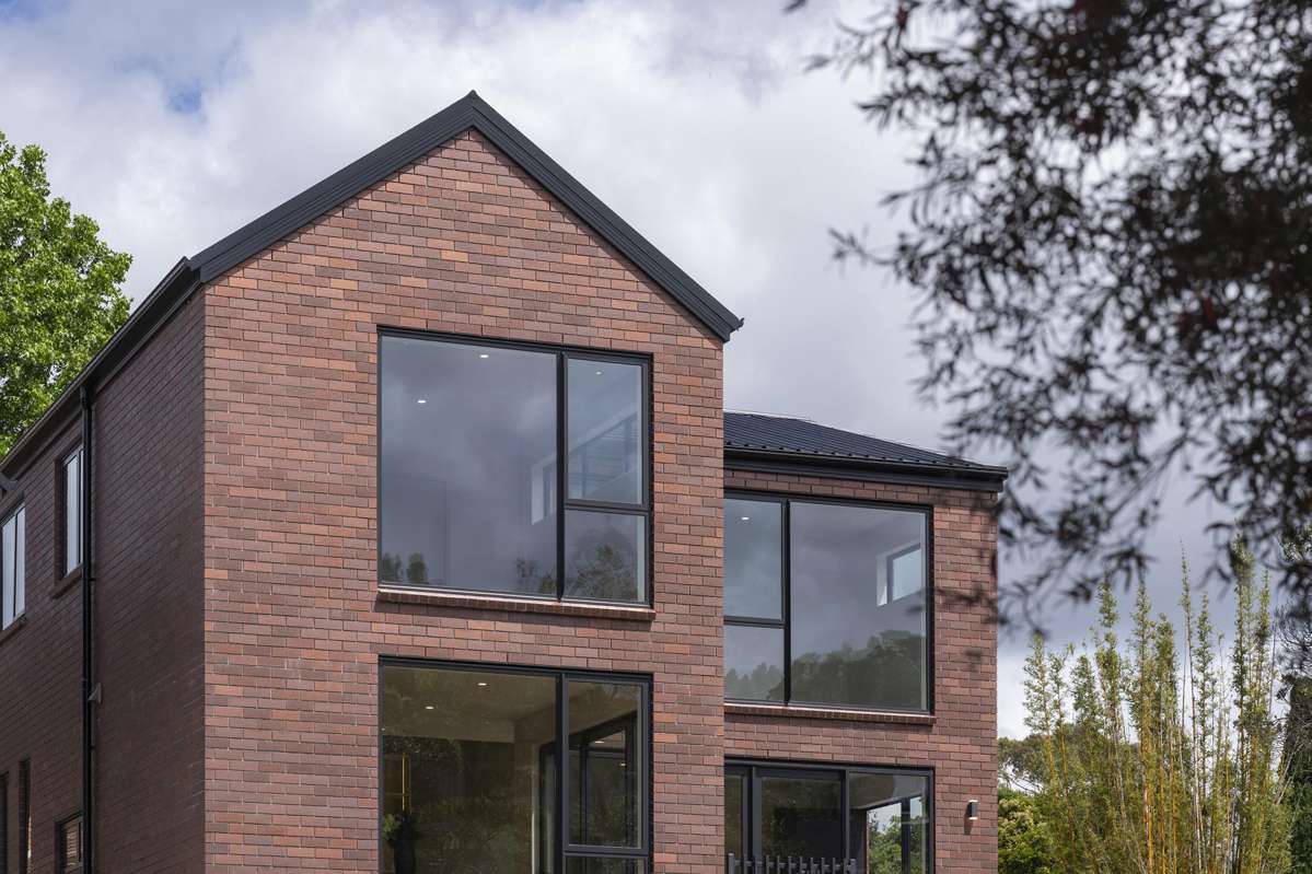 1 & 2/101 Oaktree Avenue_3