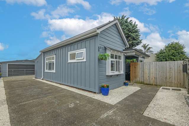 Fully Renovated and close to the CBD