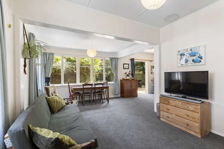 14 Lonsdale Crescent Rongotai_5