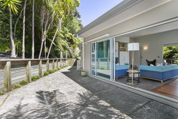 14 Poturi Streams Avenue Titirangi_5