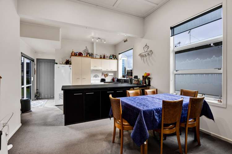 39 Victoria Street Hawera_4