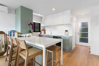 8/29 Sentinel Road_2