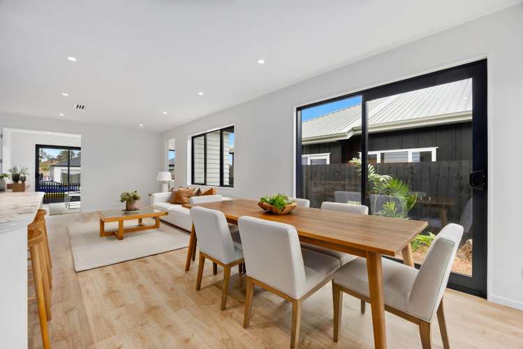 29 Tukutata Crescent Milldale_10