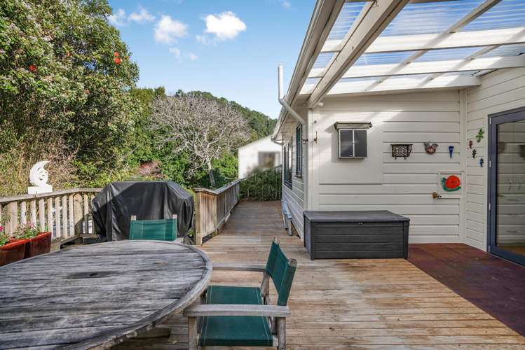 16 Mahoe Street Tawa_24