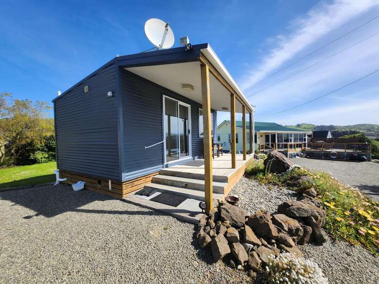 1 and 5 Wilson Street Moeraki_18