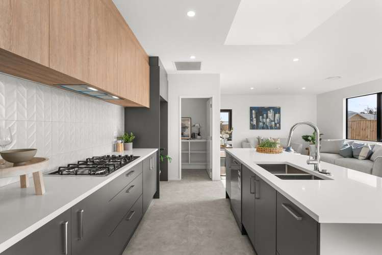 17 River Stone Drive_5