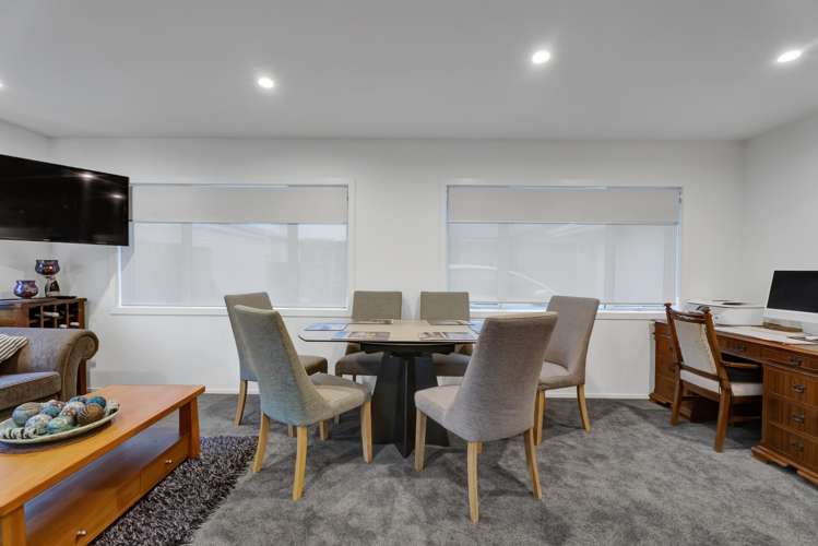 92 Smart Road Glen Avon_9