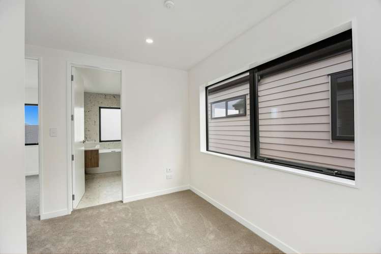 329 Te Taruna Drive Orewa_10