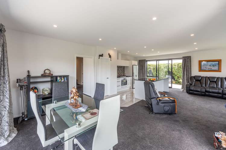 16 Broomleigh Drive Rolleston_5
