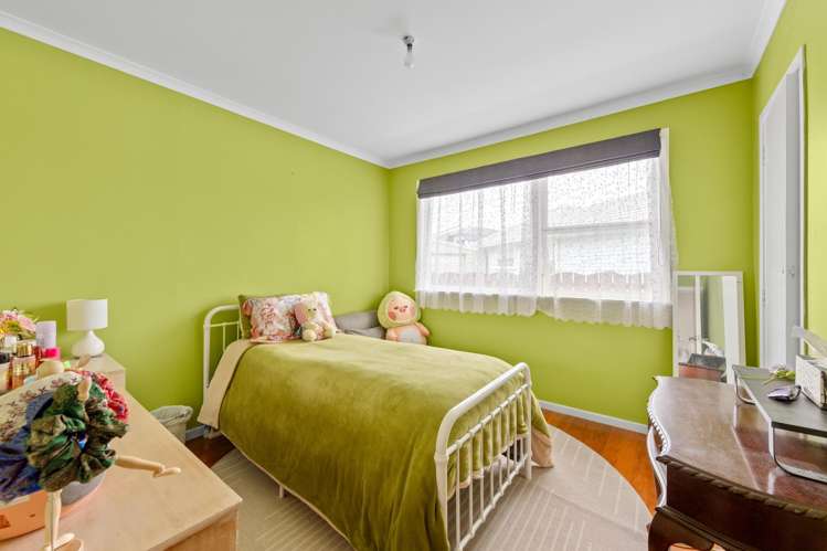 16 Lavinia Crescent Mangere East_6