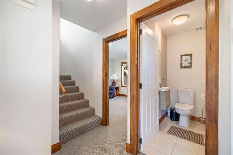 25B Vancouver Drive Queenstown Hill_8