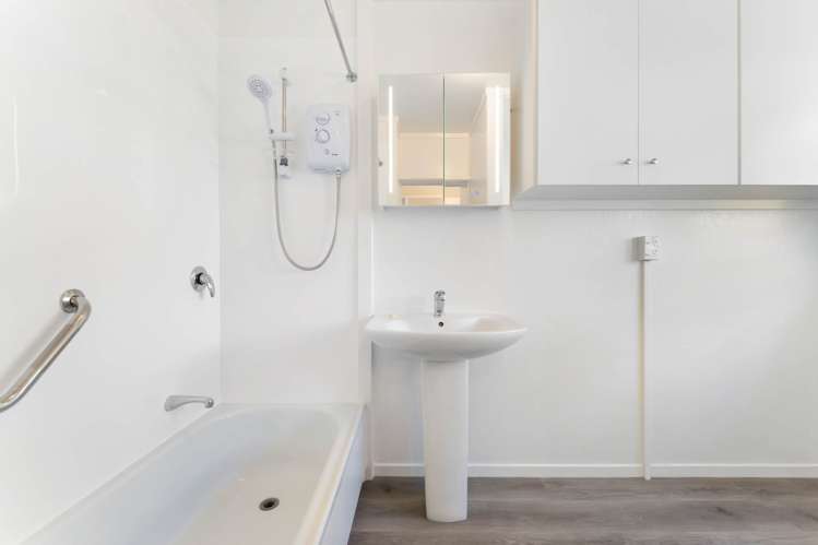 1/16 Willerton Avenue New Lynn_9