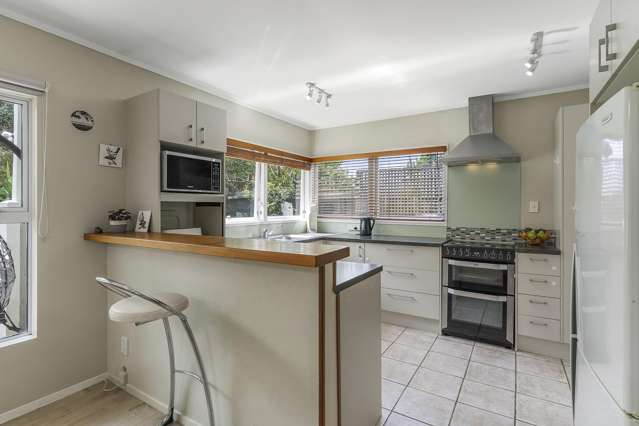 208 Glamorgan Drive Torbay_4