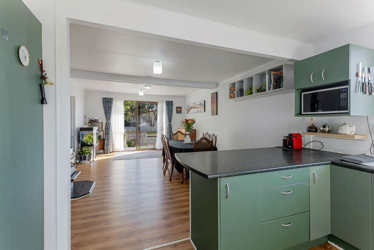 34 Makarini Street Paraparaumu_12
