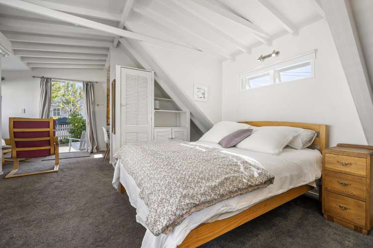 27 Hastings Parade Devonport_22