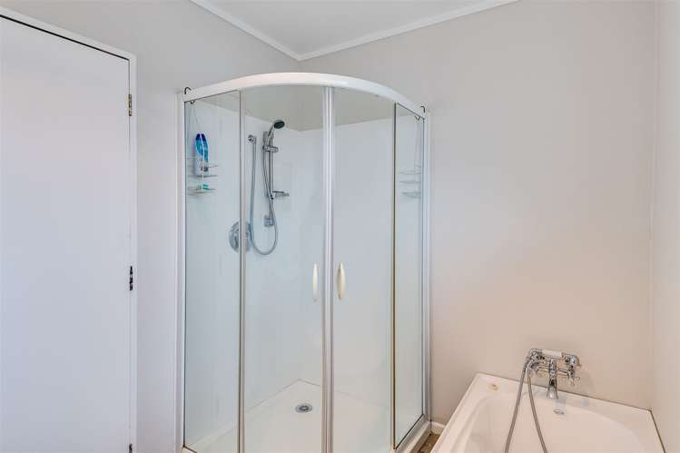 130 Portsmouth Road Flaxmere_12