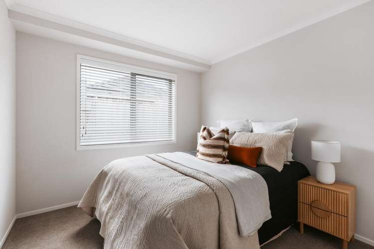 106 Whakaturou Crescent Pyes Pa_16