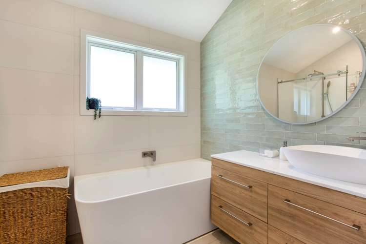 2/162 Deep Creek Road Torbay_11