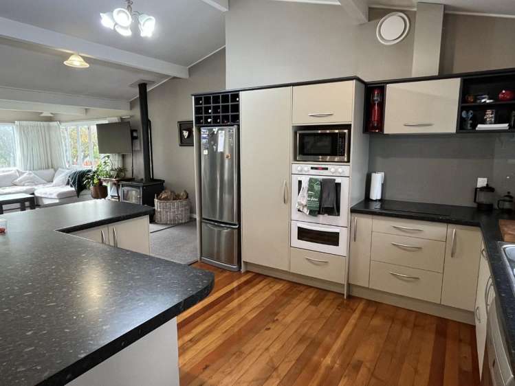  1155 Parewanui Road Parewanui_4