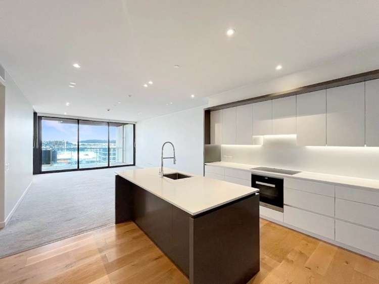803/141 Pakenham Street West City Centre_5