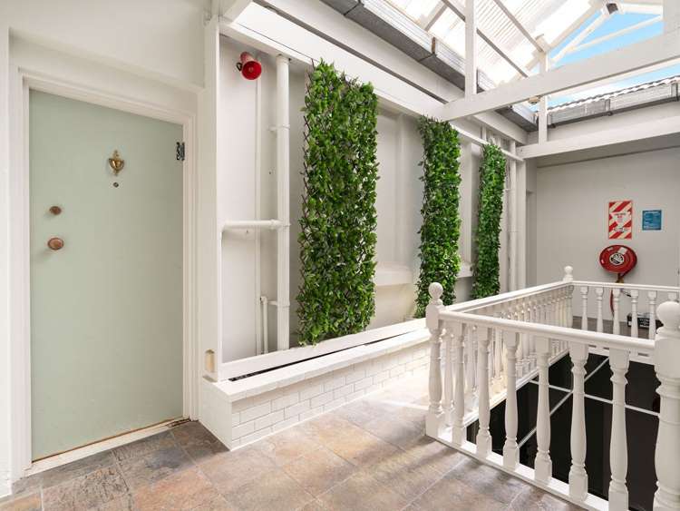 4/38 Symonds Street 10015_15