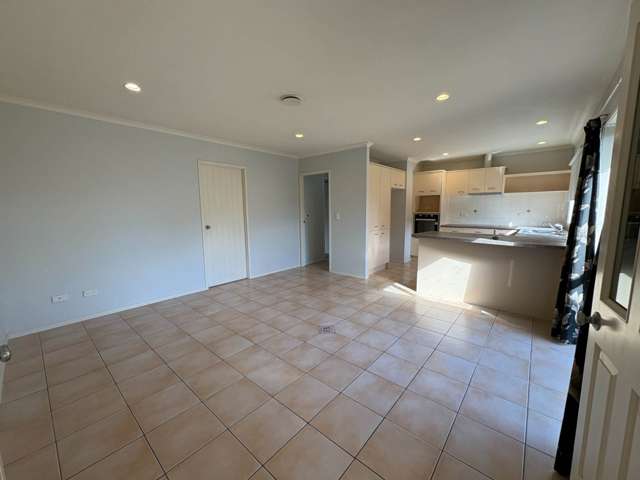 6 Atworth Way Pakuranga Heights_4