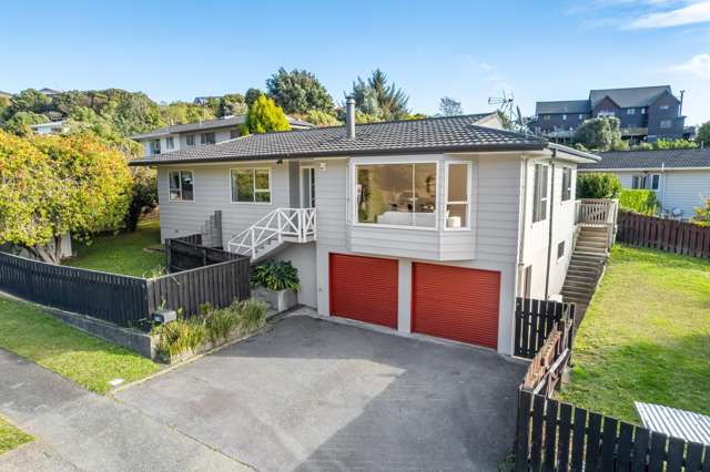 Sun, space & school zone, the ideal family package