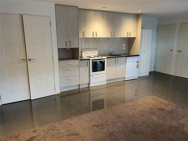 290 Hillsborough Road Hillsborough_1