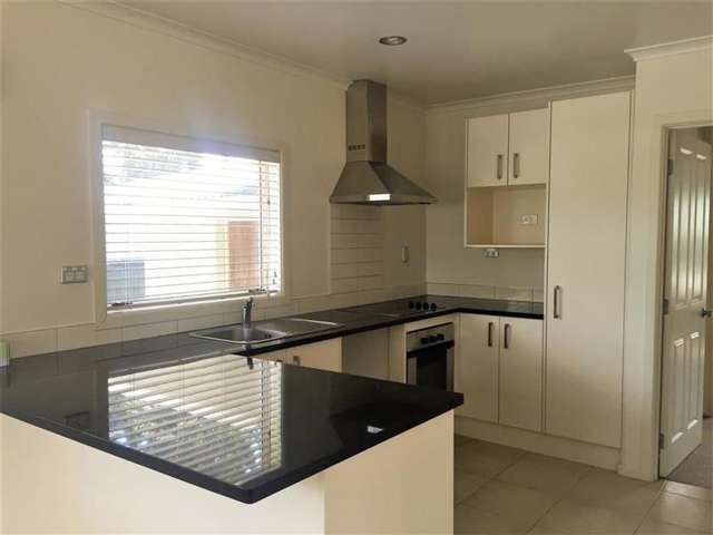 69 Kings Road Panmure_4