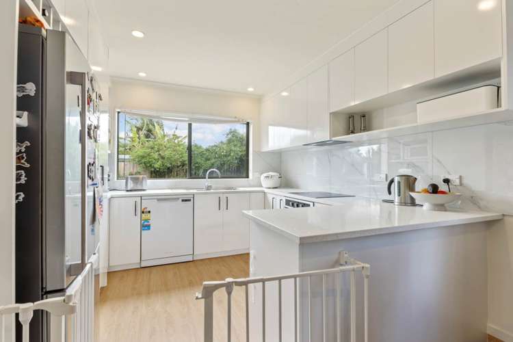 73A Rimu Street New Lynn_11