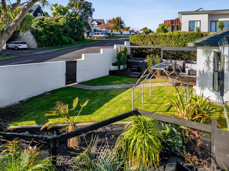 84 Dorset Avenue Lynmouth_36