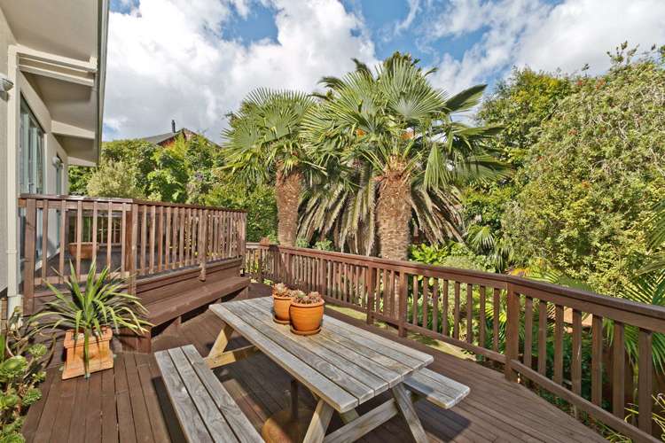 2/68 Aberdeen Road Campbells Bay_17