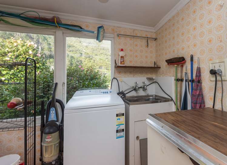 14 Esplanade Okiwi Bay_14