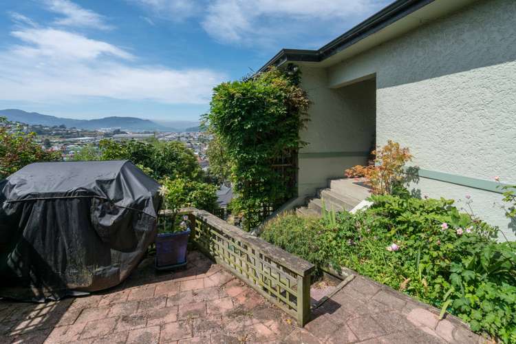 36 Easther Crescent Kew_6