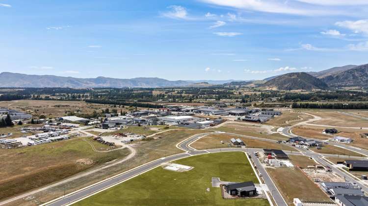 12 Keown Street Wanaka_14