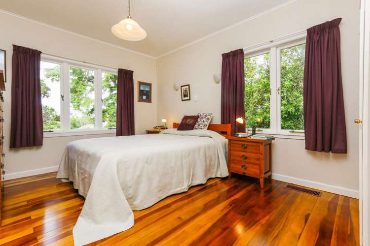 55 Goodall Street Hillsborough_13