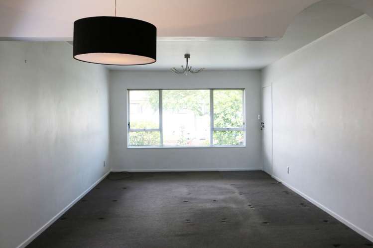 2d Cleland Crescent Blockhouse Bay_2