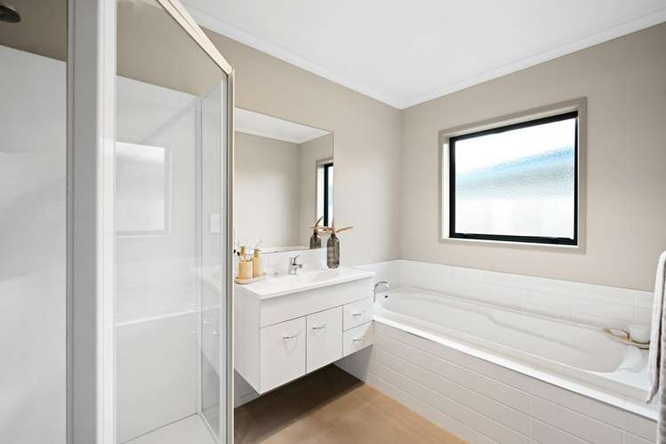 7 Shirley Place Huntington_17