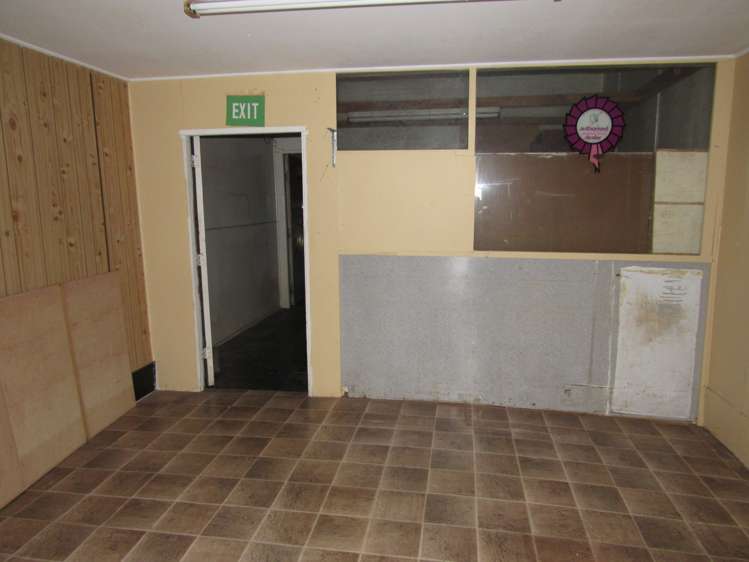 187 - 189 High Street Hawera_6